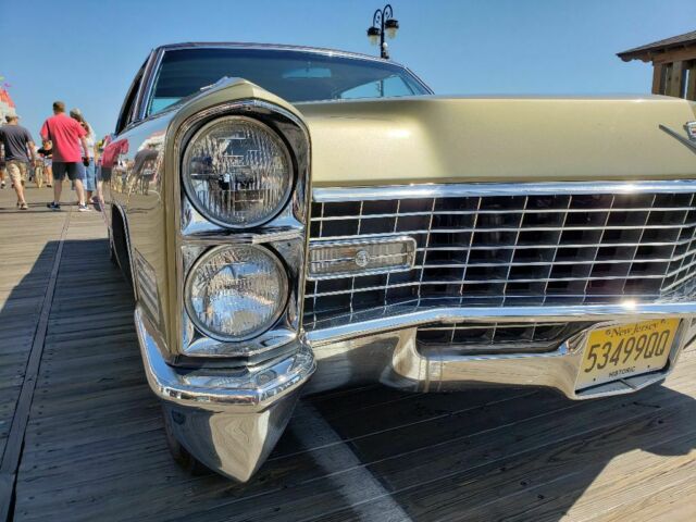 Cadillac DeVille 1967 image number 13