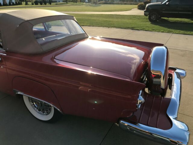 Ford Thunderbird 1957 image number 27