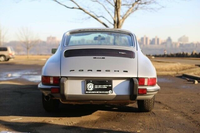 Porsche 911 1973 image number 12