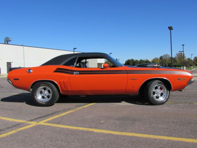 Dodge Challenger 1971 image number 10