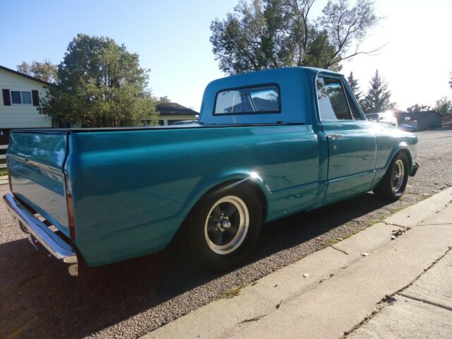 Chevrolet C-10 1967 image number 20