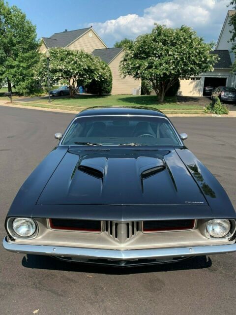 Plymouth Barracuda 1974 image number 1