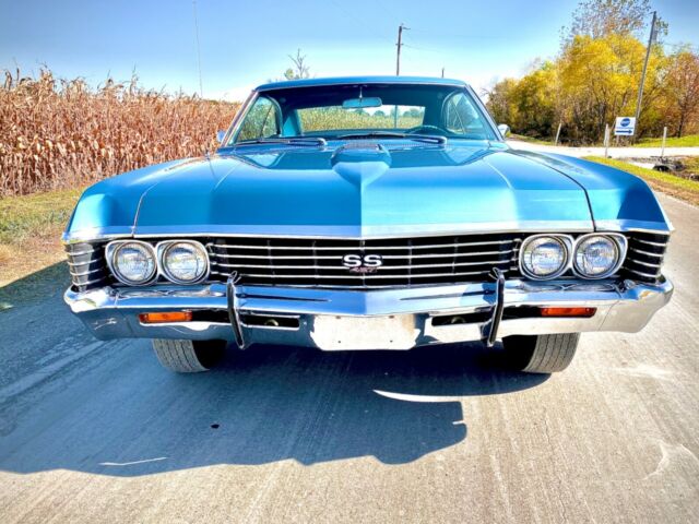 Chevrolet Impala 1967 image number 30