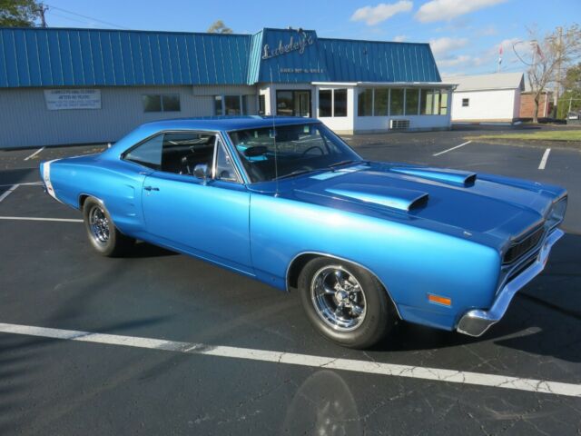 Dodge Coronet 1969 image number 0