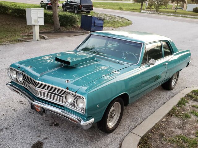 Chevrolet Chevelle 1965 image number 2