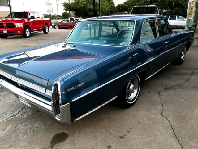 Pontiac Catalina 1964 image number 1