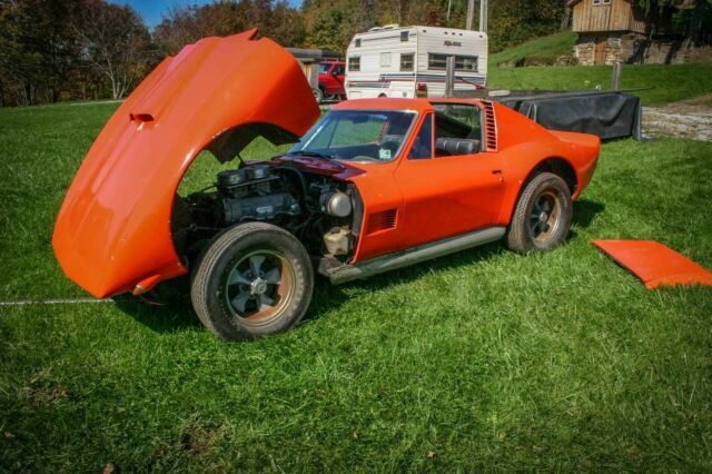 Chevrolet Corvette 1964 image number 35