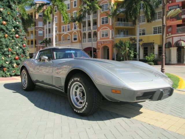 Chevrolet Corvette 1978 image number 32