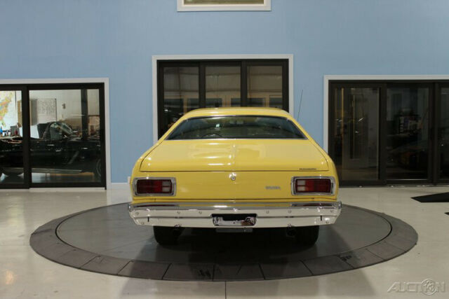 Plymouth Duster 1975 image number 3