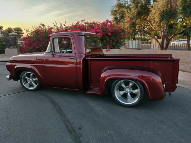 Ford F-100 1960 image number 2