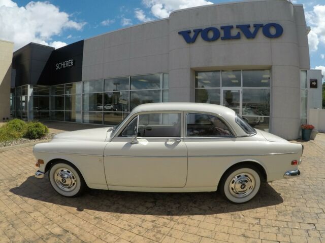 Volvo 122S 1968 image number 23