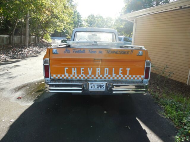 Chevrolet C-10 1970 image number 2