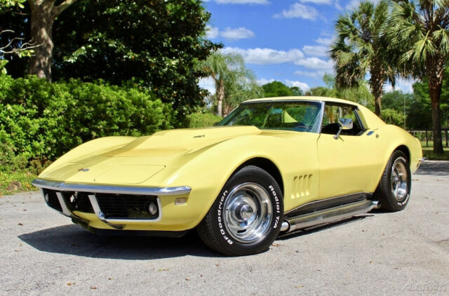 Chevrolet Corvette 1968 image number 2