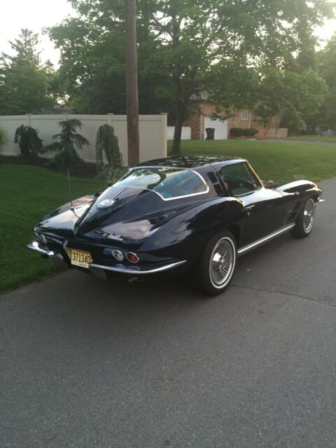 Chevrolet Corvette 1964 image number 0