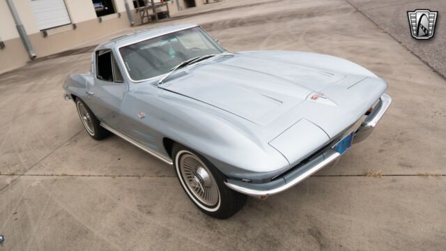 Chevrolet Corvette 1964 image number 13