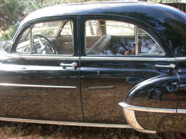 Oldsmobile Eighty-Eight 1950 image number 32