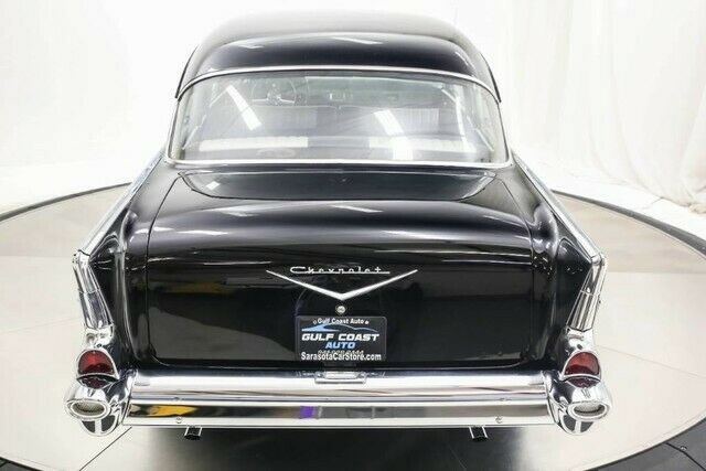 Chevrolet Bel Air/150/210 1957 image number 14