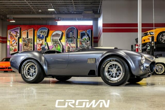 Superformance MKIII Cobra 1965 image number 15