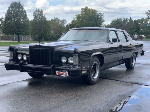 Lincoln Continental 1977 image number 18