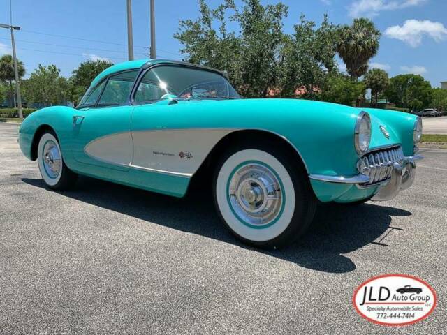 Chevrolet Corvette 1957 image number 9