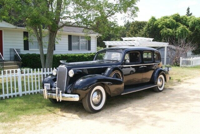 Cadillac Cadillac Model 75 Fleetwood Imperial Style 7533 V8 138wb 1937 image number 0