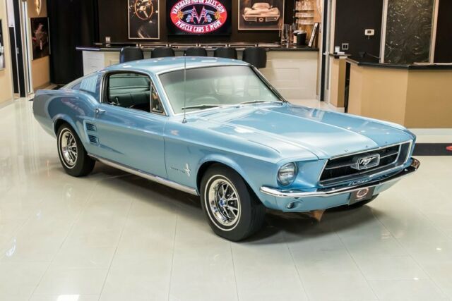 Ford Mustang 1967 image number 32