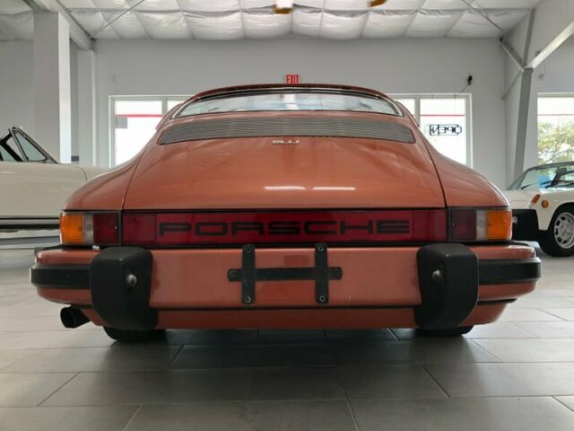 Porsche 911 2.7 Liter Engine 1974 image number 11