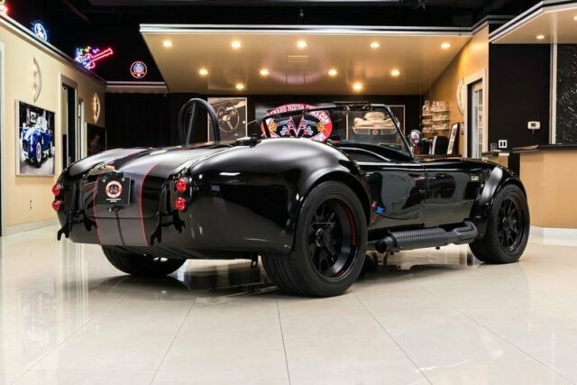 Shelby Cobra 1965 image number 10