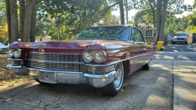 Cadillac Series 62 1963 image number 28