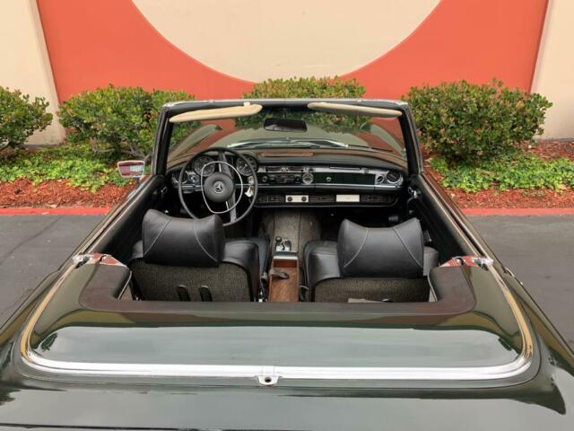 Mercedes-Benz SL-Class 1968 image number 12