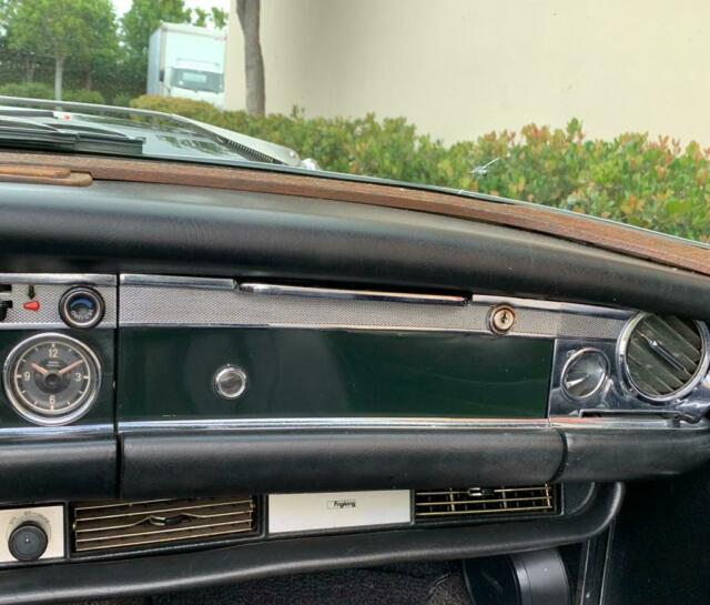 Mercedes-Benz SL-Class 1968 image number 30