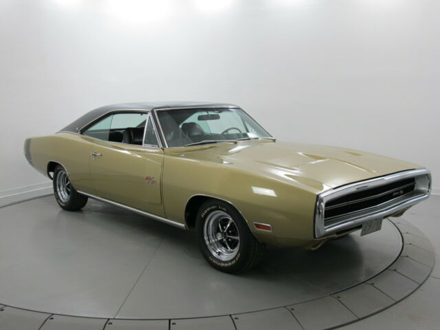 Dodge Charger 1970 image number 2