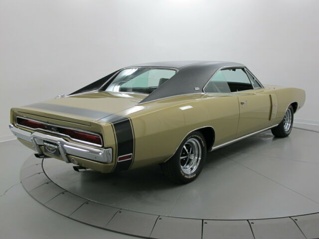 Dodge Charger 1970 image number 28