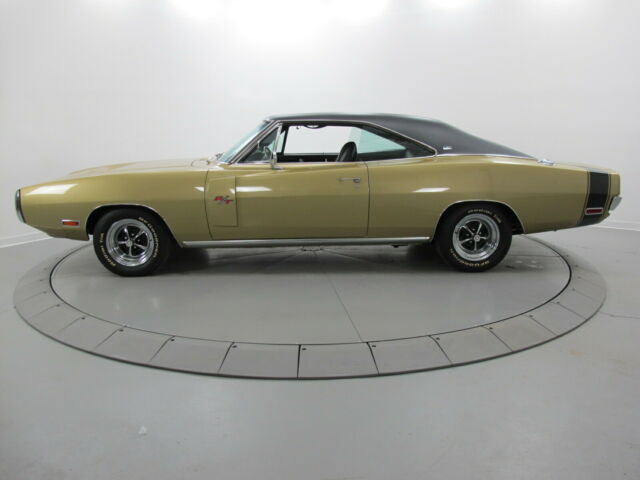 Dodge Charger 1970 image number 31