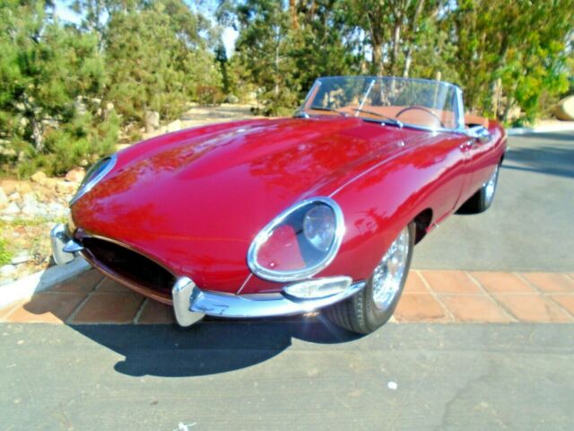 Jaguar XKE 1964 image number 26