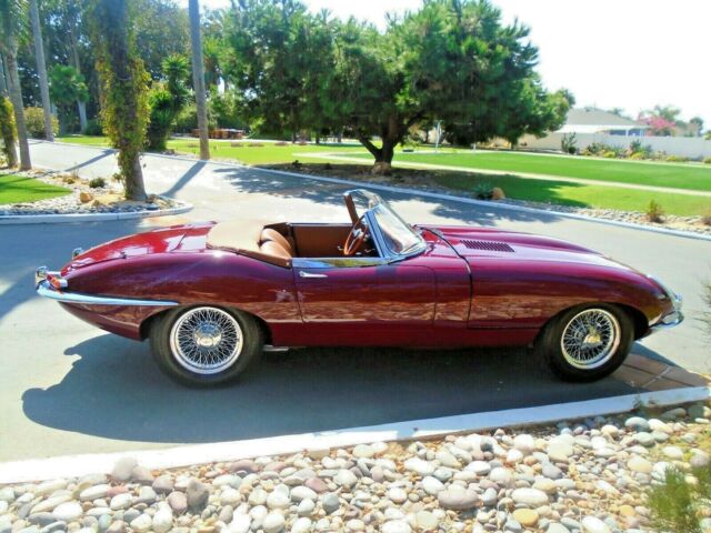 Jaguar XKE 1964 image number 6