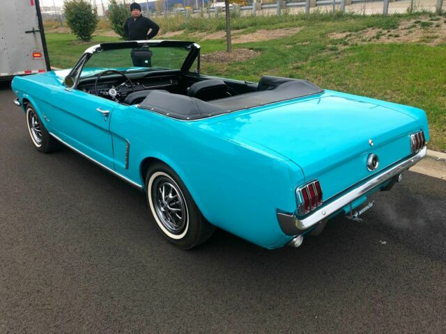 Ford Mustang 1965 image number 11