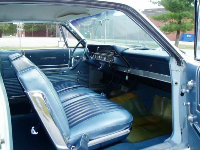 Ford Galaxie 1965 image number 13