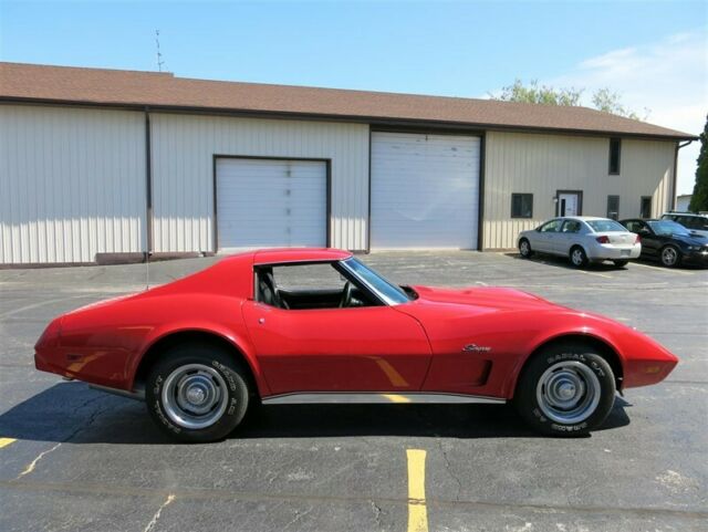 Chevrolet Corvette, 1976 image number 13