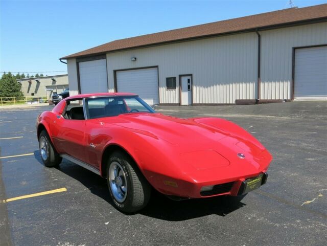 Chevrolet Corvette, 1976 image number 40