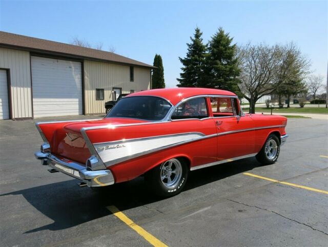 Chevrolet Bel Air, 1957 image number 14