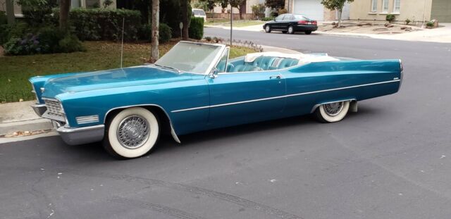 Cadillac DeVille 1967 image number 0