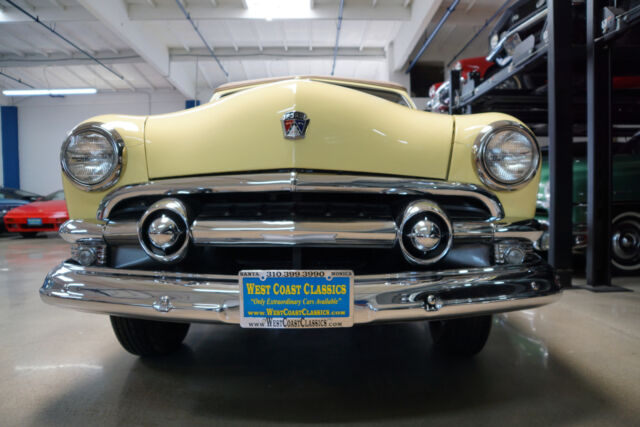 Ford Custom DeLuxe 239 V8 Convertible with 3 spd O/D 1951 image number 33