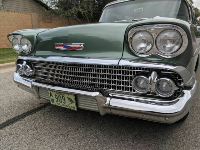 Chevrolet Impala 1958 image number 30