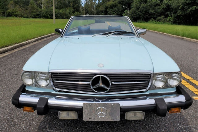 Mercedes-Benz SL-Class 1979 image number 14