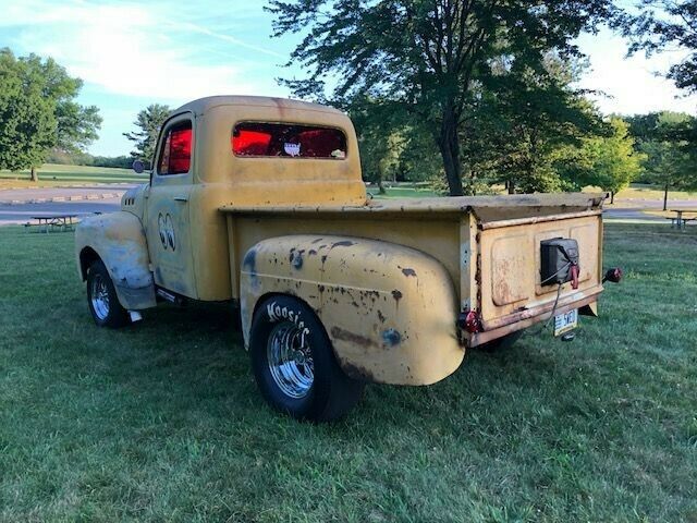 Ford 1/2 Ton Pickup 1951 image number 0