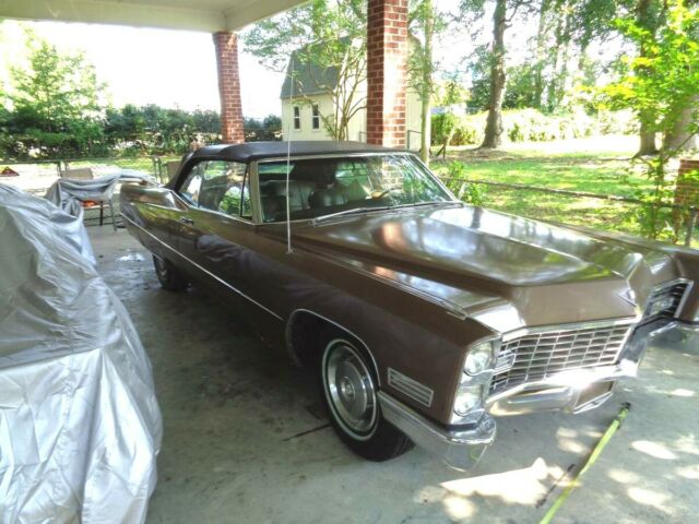 Cadillac DeVille 1967 image number 1