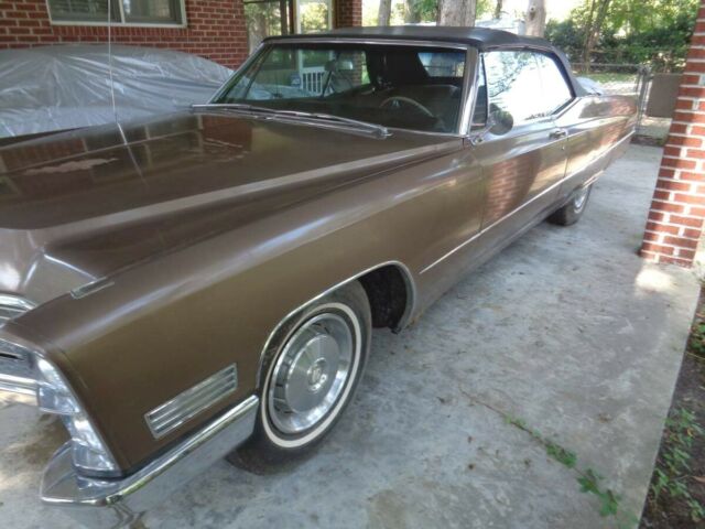 Cadillac DeVille 1967 image number 23