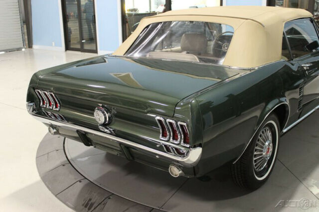 Ford Mustang 1967 image number 19