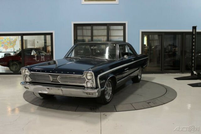 Plymouth Fury 1966 image number 0